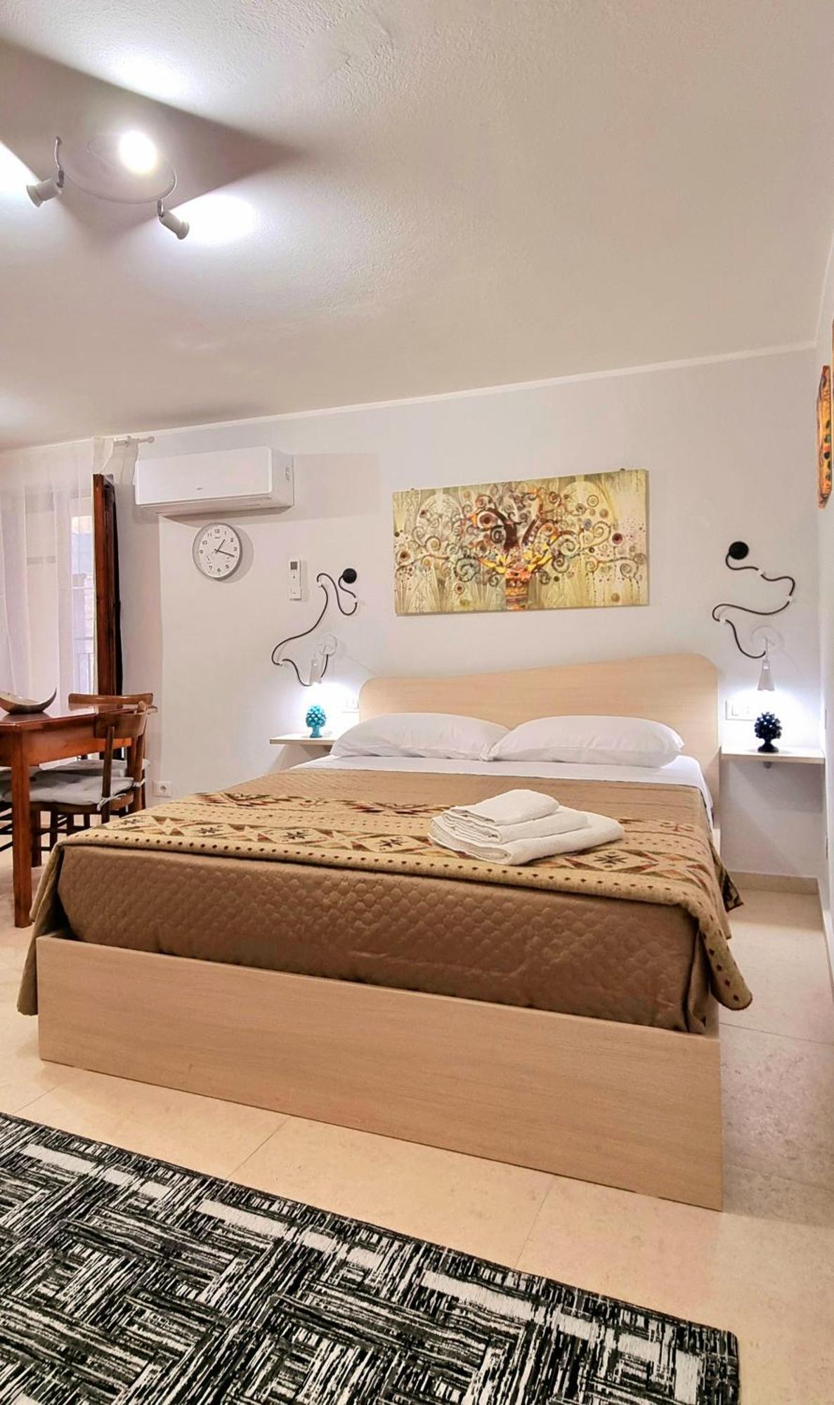Porta Terra Apartment Cefalù Eksteriør billede